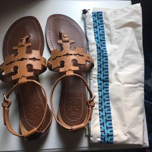 Tory Burch Phoebe Flat